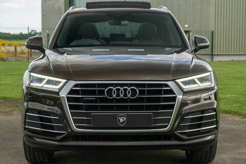 Audi Q5 TDI S line - U426