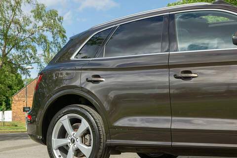 Audi Q5 TDI S line - U426