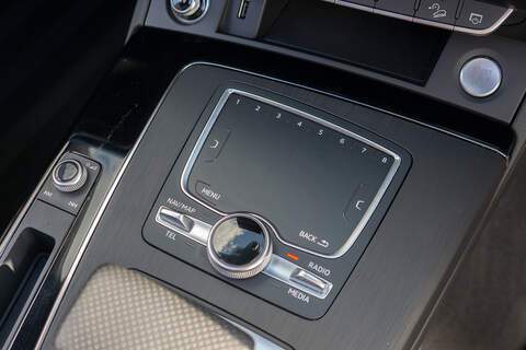 Audi Q5 TDI S line - U426