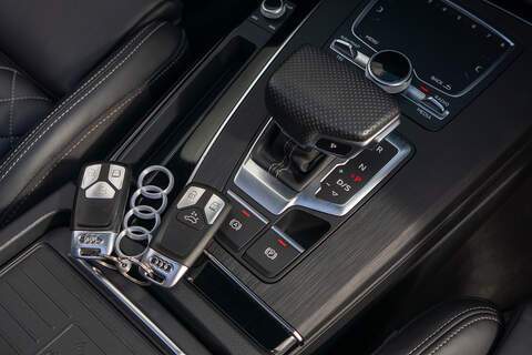 Audi Q5 TDI S line - U426