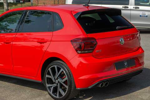 Volkswagen Polo TSI GTI+ - U434