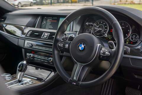 BMW 5 Series 520d M Sport - U438