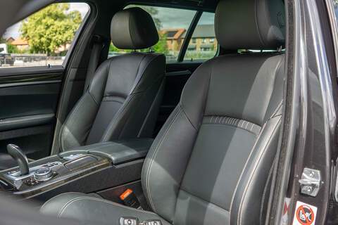 BMW 5 Series 520d M Sport - U438
