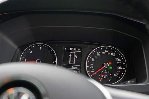 Volkswagen California BiTDI BlueMotion Tech Ocean - U440