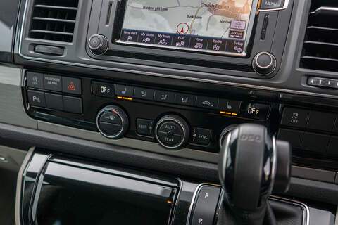 Volkswagen California BiTDI BlueMotion Tech Ocean - U440