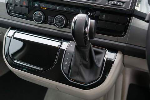 Volkswagen California BiTDI BlueMotion Tech Ocean - U440