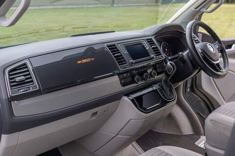 Volkswagen California BiTDI BlueMotion Tech Ocean - U440