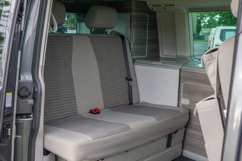 Volkswagen California BiTDI BlueMotion Tech Ocean - U440