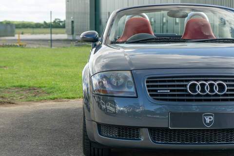 Audi TT T - U444