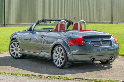 Audi TT T - U444
