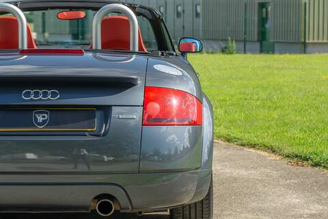 Audi TT T - U444