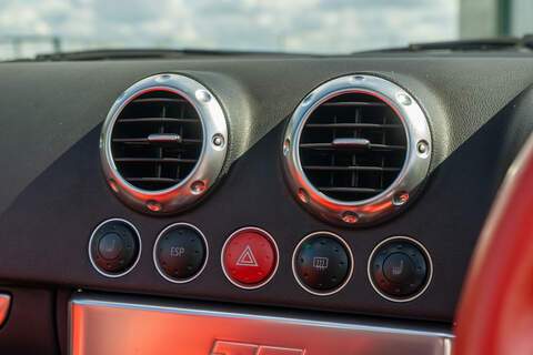 Audi TT T - U444