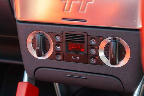 Audi TT T - U444