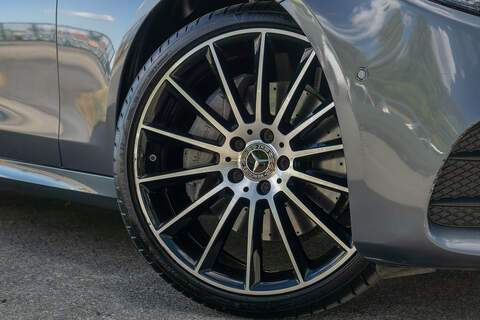 Mercedes-Benz E Class E350d V6 AMG Line - U445