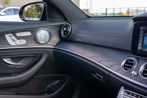 Mercedes-Benz E Class E350d V6 AMG Line - U445