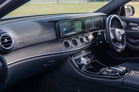Mercedes-Benz E Class E350d V6 AMG Line - U445
