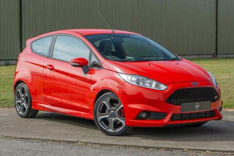 Ford Fiesta 3.0T V6 S SUV 5dr Petrol PDK 4WD Euro 6 (s/s) (354 ps)