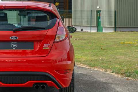 Ford Fiesta T EcoBoost ST-1 - U447