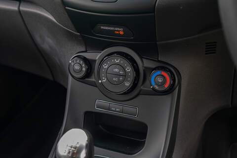 Ford Fiesta T EcoBoost ST-1 - U447