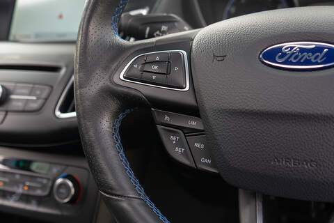 Ford Focus T EcoBoost RS - U449