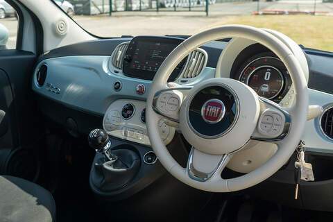 Fiat 500 MHEV Top - U451