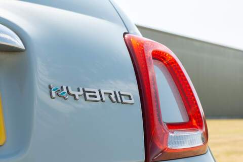 Fiat 500 MHEV Top - U451