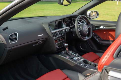Audi S5 TFSI V6 - U457