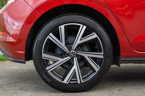 Volkswagen Polo TSI R-Line - U462