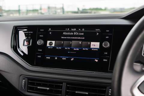 Volkswagen Polo TSI R-Line - U462