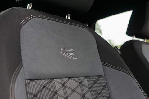 Volkswagen Polo TSI R-Line - U462