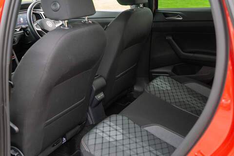 Volkswagen Polo TSI R-Line - U462