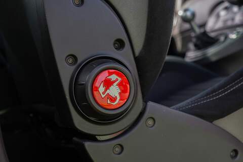 Abarth 595 T-Jet Competizione 70th - U463