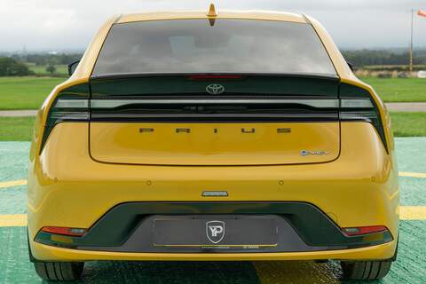 Toyota Prius Excel - U469