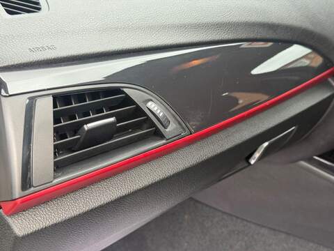 BMW 1 SERIES 1 SERIES 1.6 116i Sport Hatchback 5dr Petrol Manual Euro 6 (s/s) (136 ps) SERVICE HISTORY + PARKING - U1790