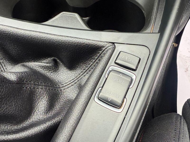 BMW 1 SERIES 1 SERIES 1.6 116i Sport Hatchback 5dr Petrol Manual Euro 6 (s/s) (136 ps) SERVICE HISTORY + PARKING - U1790