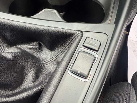 BMW 1 SERIES 1 SERIES 1.6 116i Sport Hatchback 5dr Petrol Manual Euro 6 (s/s) (136 ps) SERVICE HISTORY + PARKING - U1790