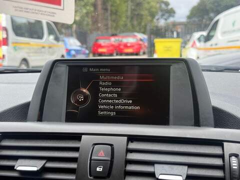 BMW 1 SERIES 1 SERIES 1.6 116i Sport Hatchback 5dr Petrol Manual Euro 6 (s/s) (136 ps) SERVICE HISTORY + PARKING - U1790