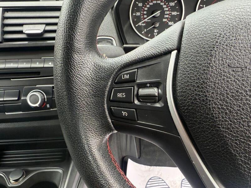 BMW 1 SERIES 1 SERIES 1.6 116i Sport Hatchback 5dr Petrol Manual Euro 6 (s/s) (136 ps) SERVICE HISTORY + PARKING - U1790