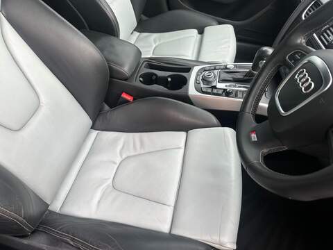 AUDI S5 3.0 TFSI V6 Sportback 5dr Petrol S Tronic quattro Euro 5 (333 ps) - U181