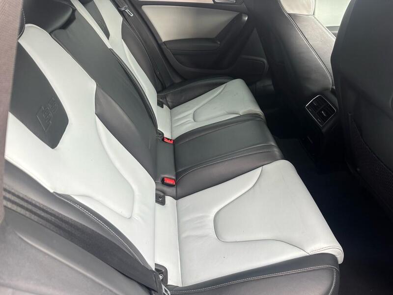 AUDI S5 3.0 TFSI V6 Sportback 5dr Petrol S Tronic quattro Euro 5 (333 ps) - U181