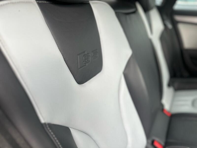 AUDI S5 3.0 TFSI V6 Sportback 5dr Petrol S Tronic quattro Euro 5 (333 ps) - U181