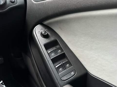 AUDI S5 3.0 TFSI V6 Sportback 5dr Petrol S Tronic quattro Euro 5 (333 ps) - U181