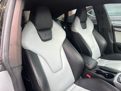 AUDI S5 3.0 TFSI V6 Sportback 5dr Petrol S Tronic quattro Euro 5 (333 ps) - U181