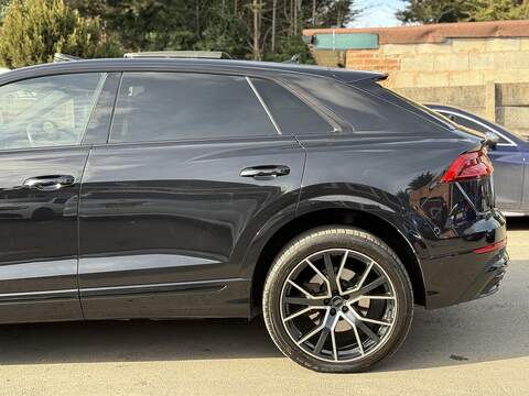 AUDI Q8 Q8 3.0 TDI V6 50 Vorsprung SUV 5dr Diesel Tiptronic quattro Euro 6 (s/s) (286 ps) PAN ROOF + SOFT - U1870