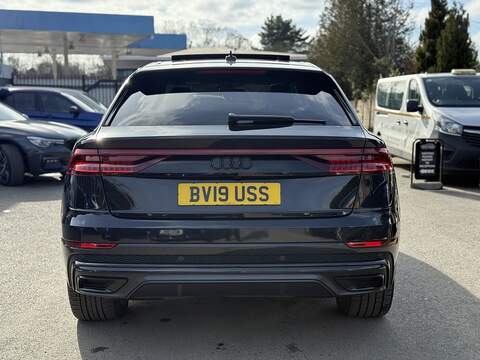 AUDI Q8 Q8 3.0 TDI V6 50 Vorsprung SUV 5dr Diesel Tiptronic quattro Euro 6 (s/s) (286 ps) PAN ROOF + SOFT - U1870