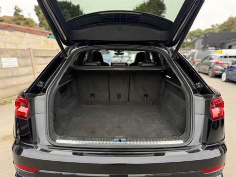 AUDI Q8 Q8 3.0 TDI V6 50 Vorsprung SUV 5dr Diesel Tiptronic quattro Euro 6 (s/s) (286 ps) PAN ROOF + SOFT - U1870