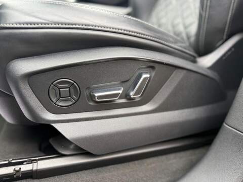 AUDI Q8 Q8 3.0 TDI V6 50 Vorsprung SUV 5dr Diesel Tiptronic quattro Euro 6 (s/s) (286 ps) PAN ROOF + SOFT - U1870