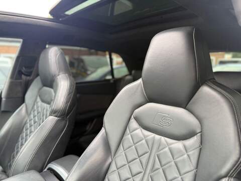 AUDI Q8 Q8 3.0 TDI V6 50 Vorsprung SUV 5dr Diesel Tiptronic quattro Euro 6 (s/s) (286 ps) PAN ROOF + SOFT - U1870