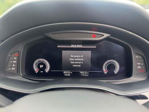 AUDI Q8 Q8 3.0 TDI V6 50 Vorsprung SUV 5dr Diesel Tiptronic quattro Euro 6 (s/s) (286 ps) PAN ROOF + SOFT - U1870