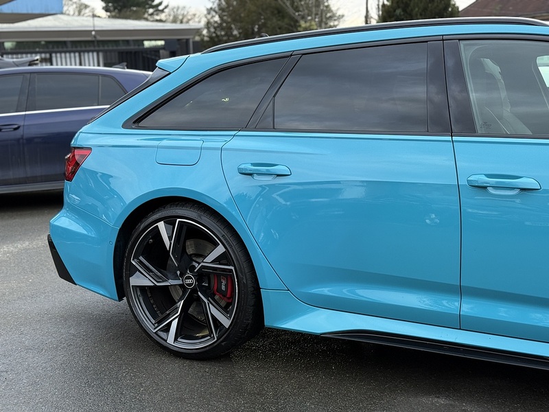 AUDI RS6 AVANT 4.0 TFSI V8 Carbon Black Estate 5dr Petrol Tiptronic quattro Euro 6 (s/s) (600 ps) - U1913